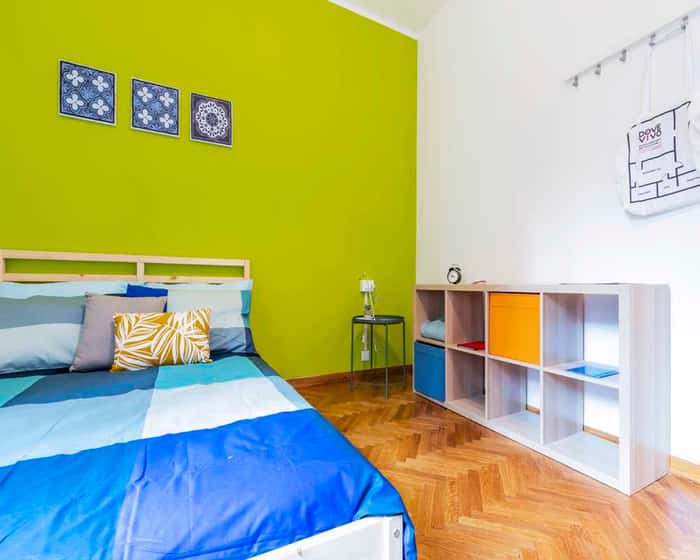 Listing photo thumbnail