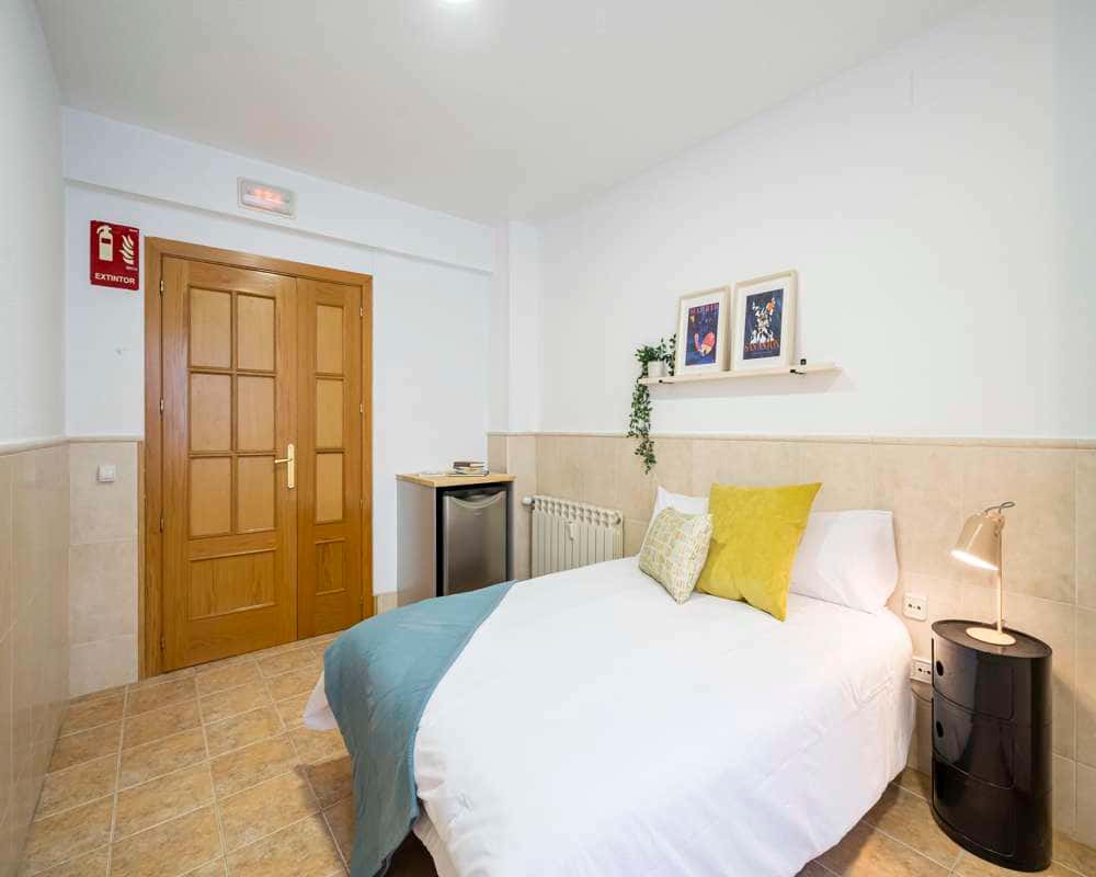 Habitación individual en la Calle de Bravo Murillo