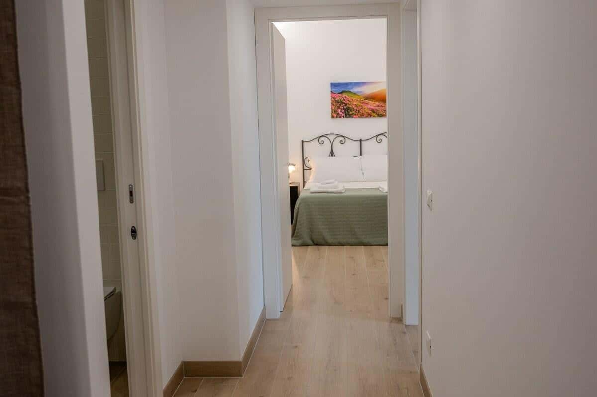 Apartment Rome, 2 beds — photo 12