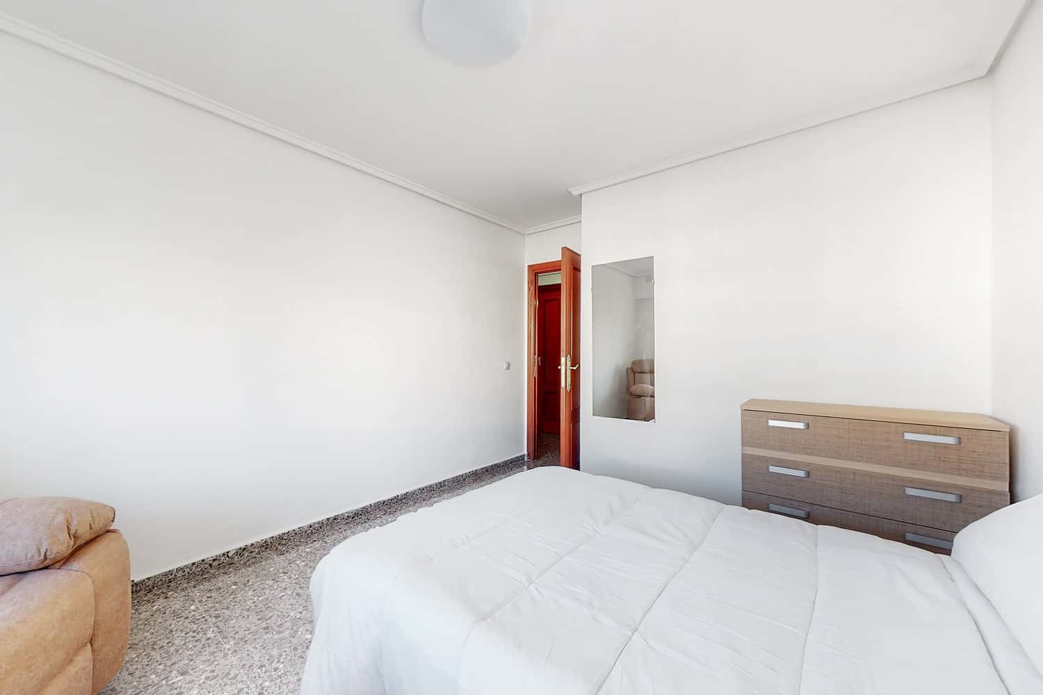 H5 - Av. Vedat, 80, piso 4ª pta. 7 (5H2B) - SG, TRT (VLC)