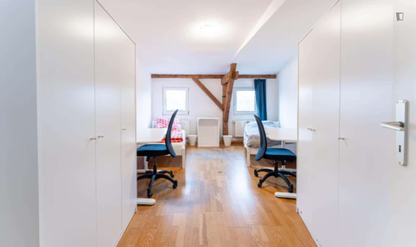 Room in Neuendorfer Straße, Berlin for 120 m² with 7 bedrooms - Photo 2