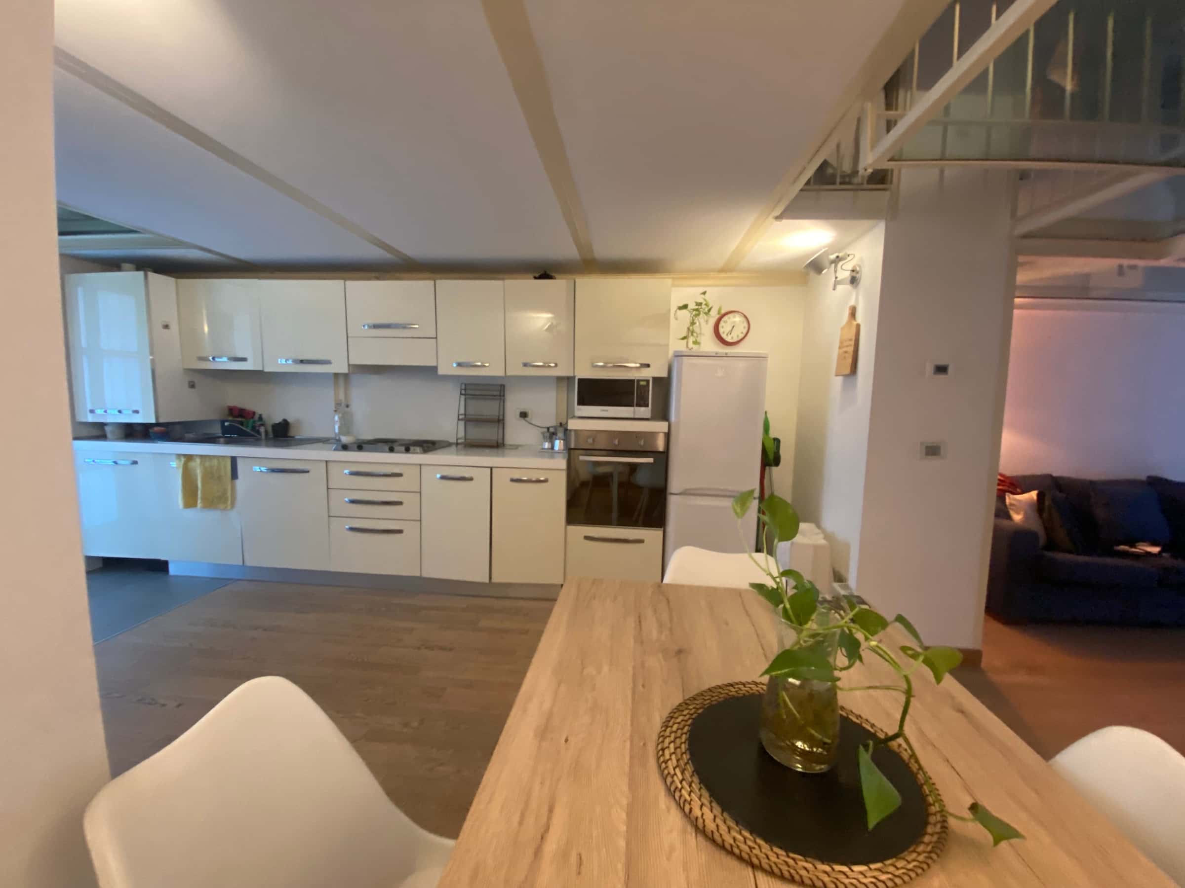Appartamento in Via Accademia, Milano di 120 m² con 1 camera