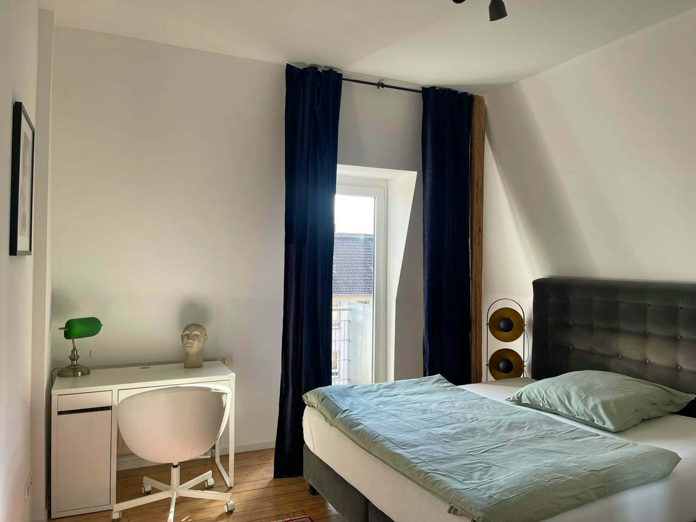 Ingolstaedter Strasse 4