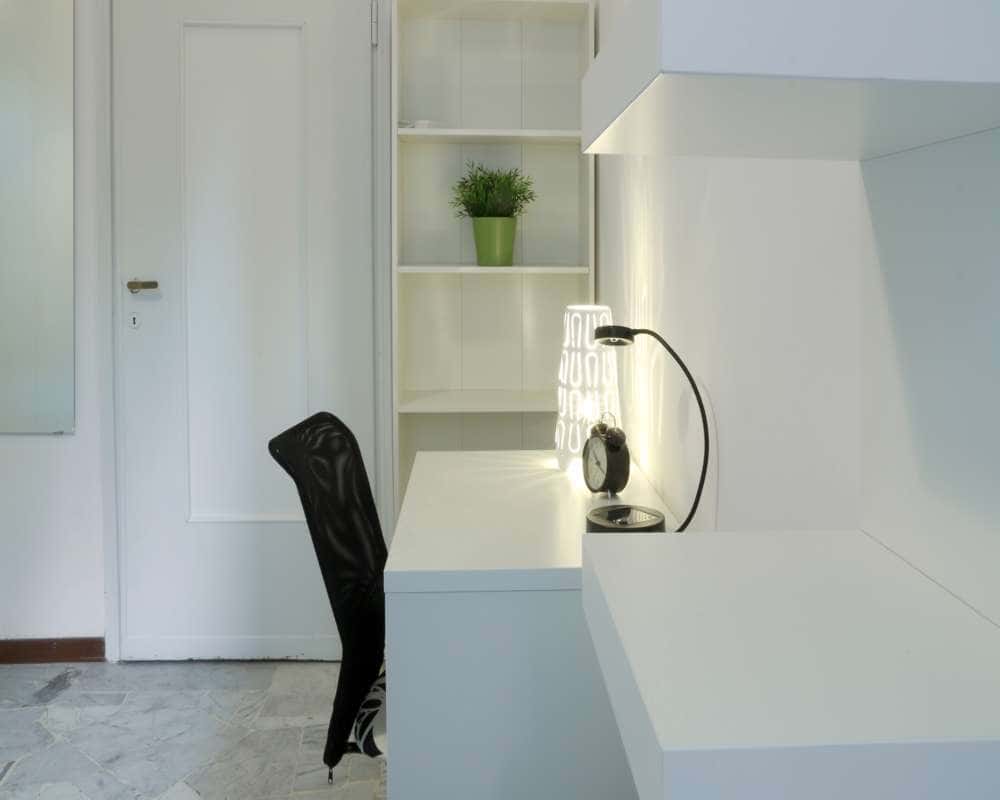 Special Offer: Stanza in Via Salvatore Barzilai