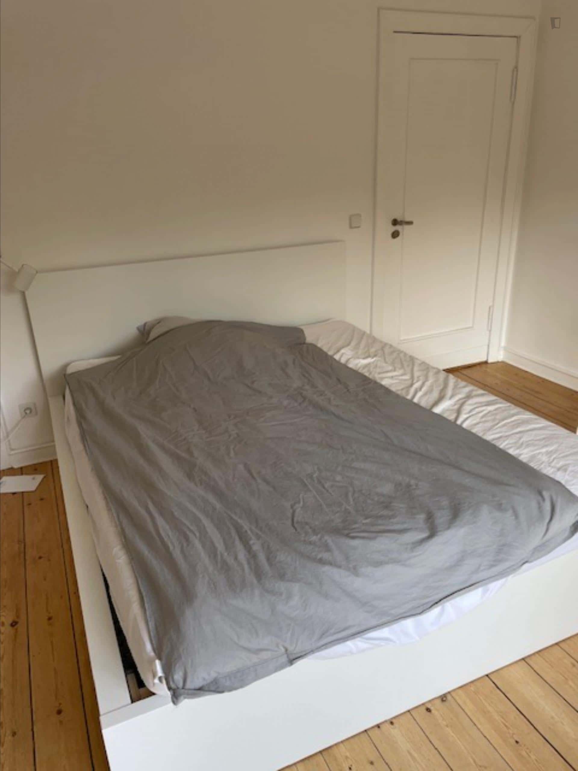 18-20 Tannenbergallee - Charlottenburg Wilmersdorf
