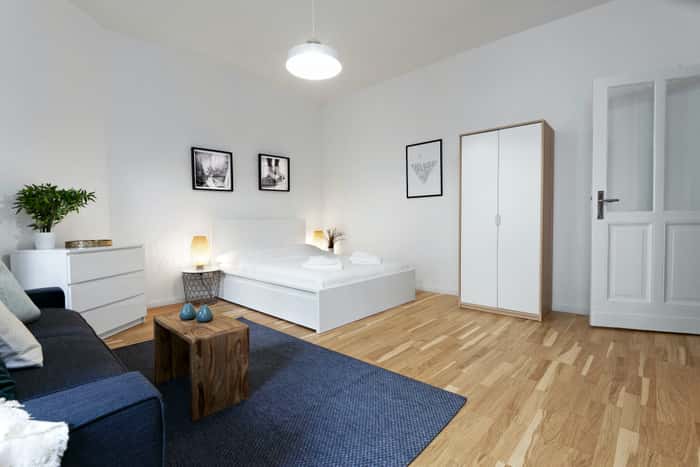 Listing photo thumbnail