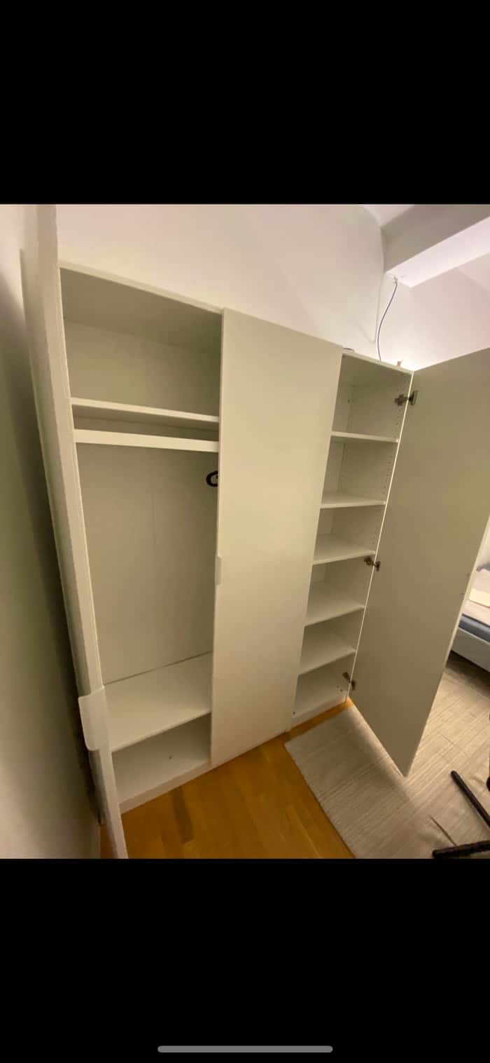 Listing photo thumbnail