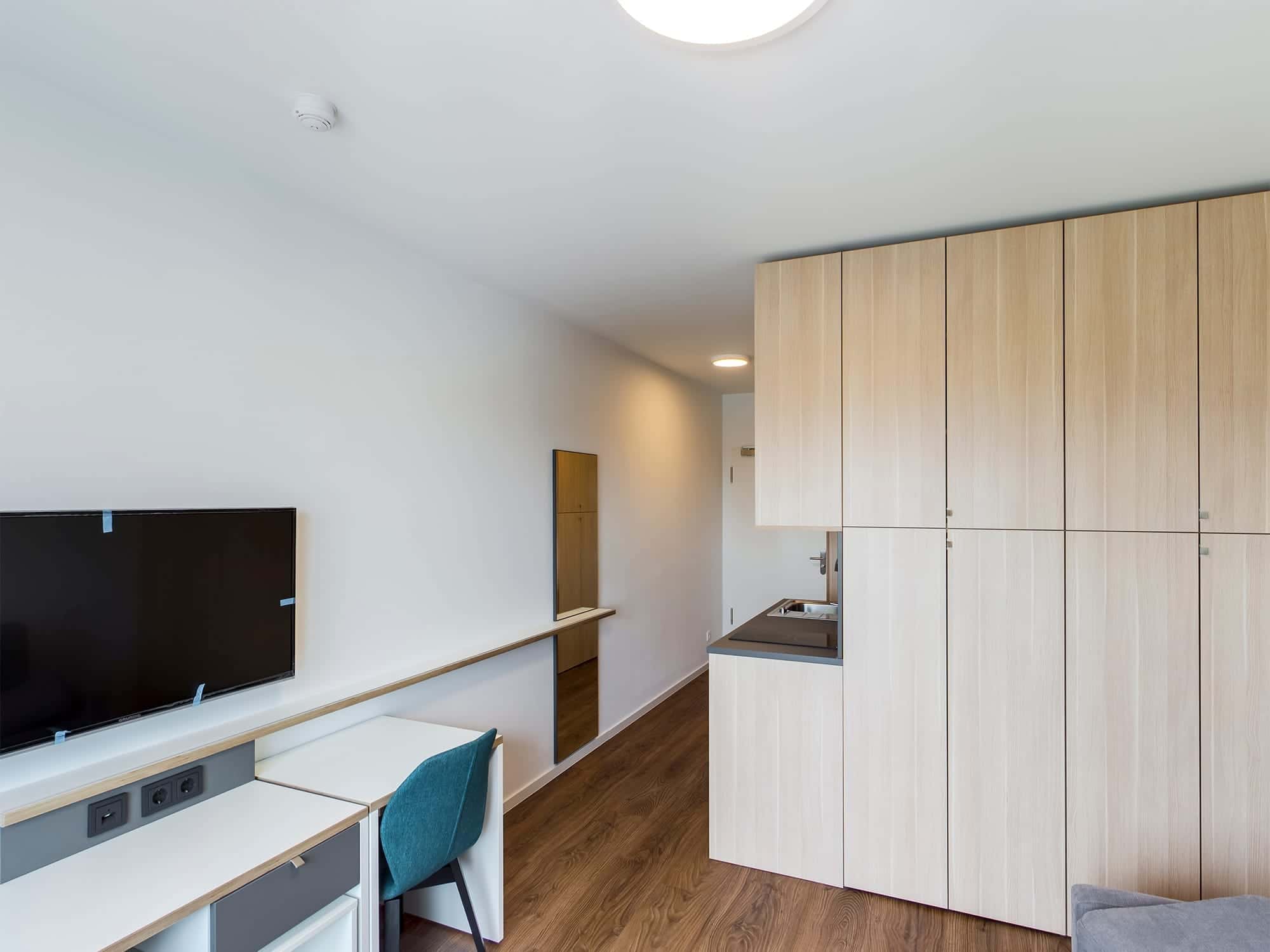 Furnished 1 room studio in the heart of Berlin