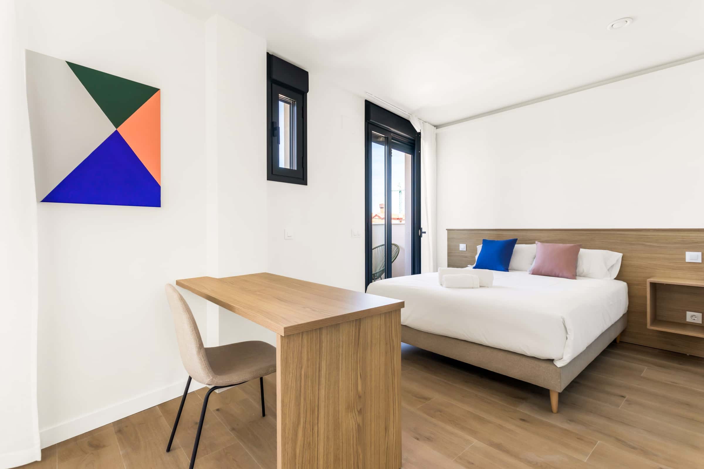 Double room with balcony  with private bathroom for two