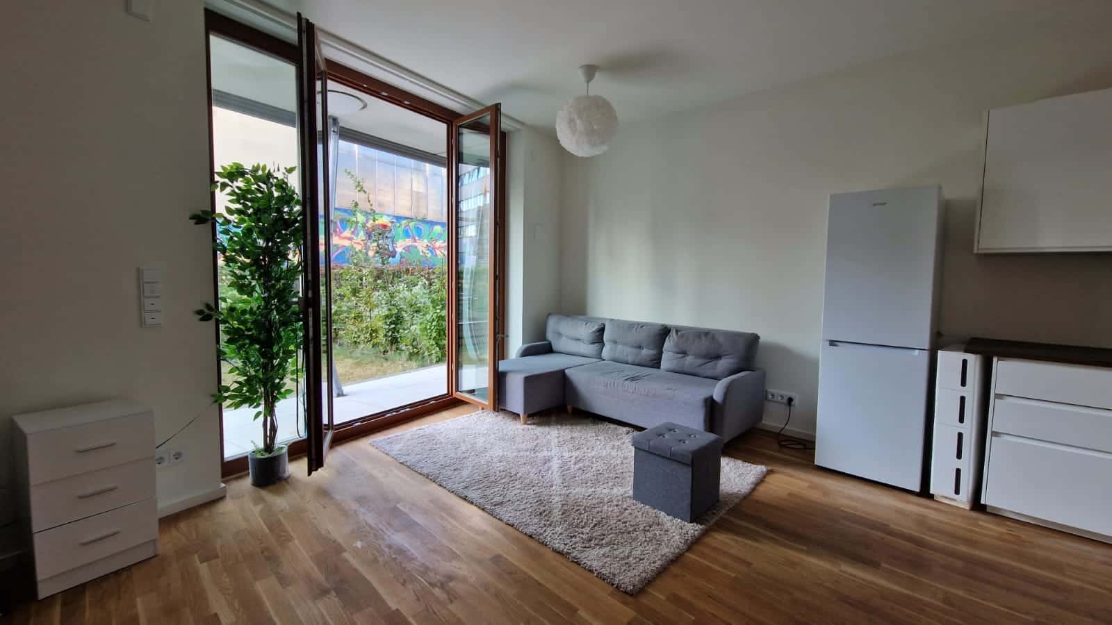 Reduced Rent - Modern Fully Furnished 2-Bedroom Apartment | 52 m²  Berlin with private Garden