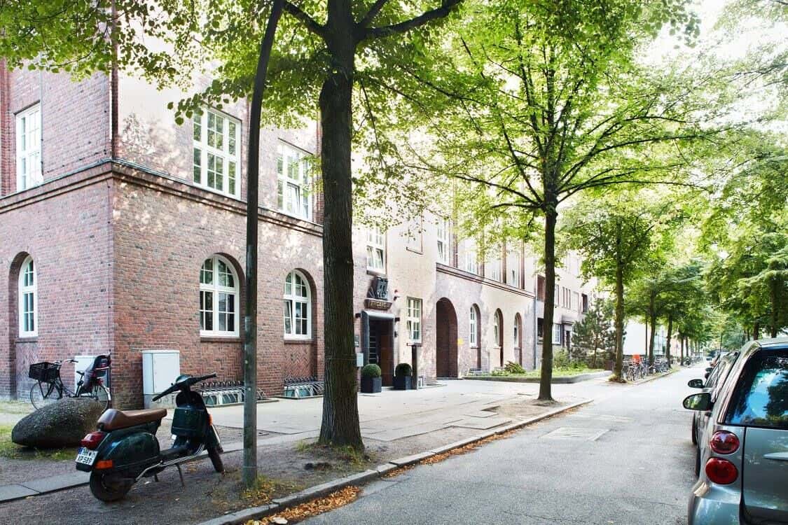 FAMILY APARTMENTS - Photo 2