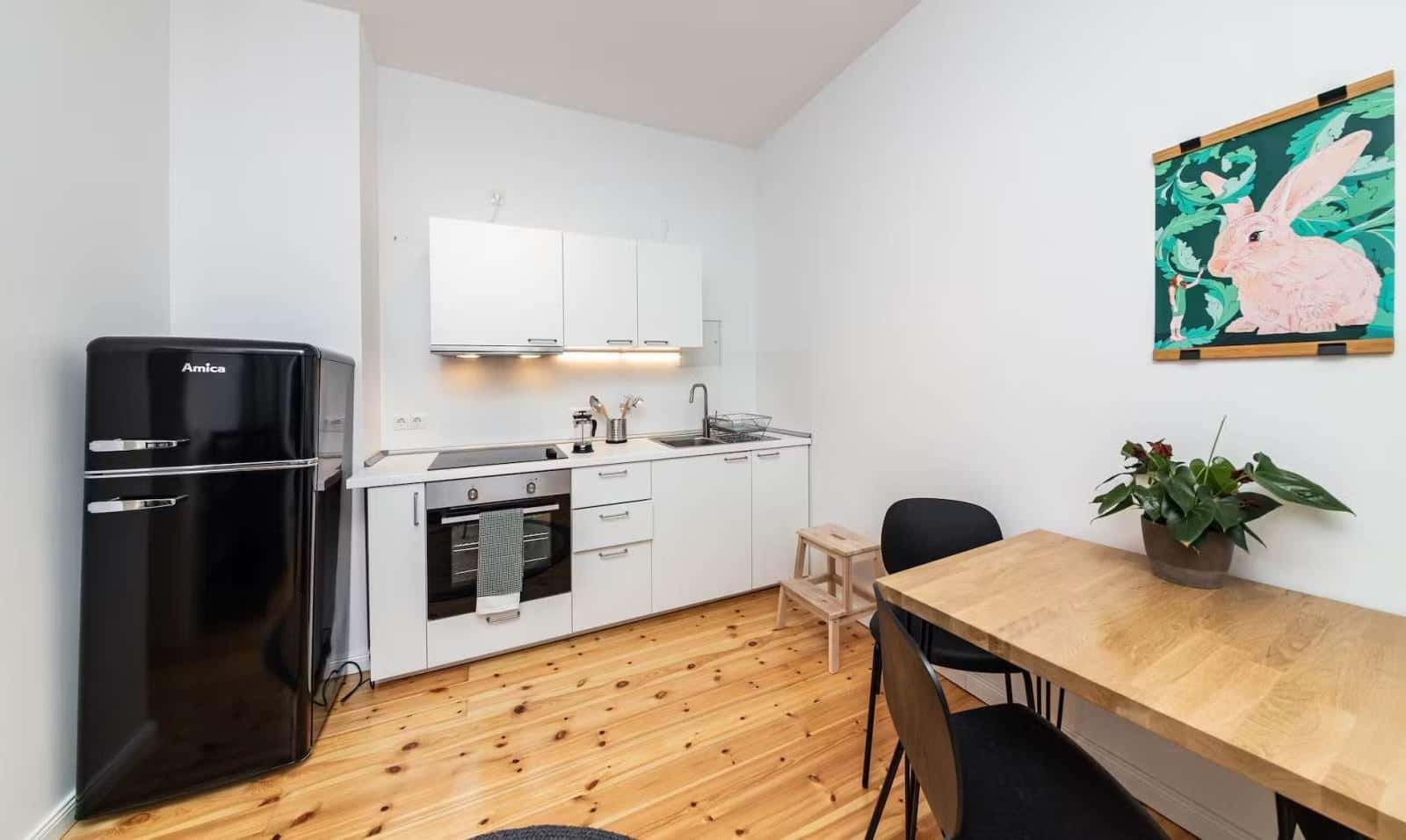 1-bedroom apartment for rent in Berlin, bills included - Photo 2