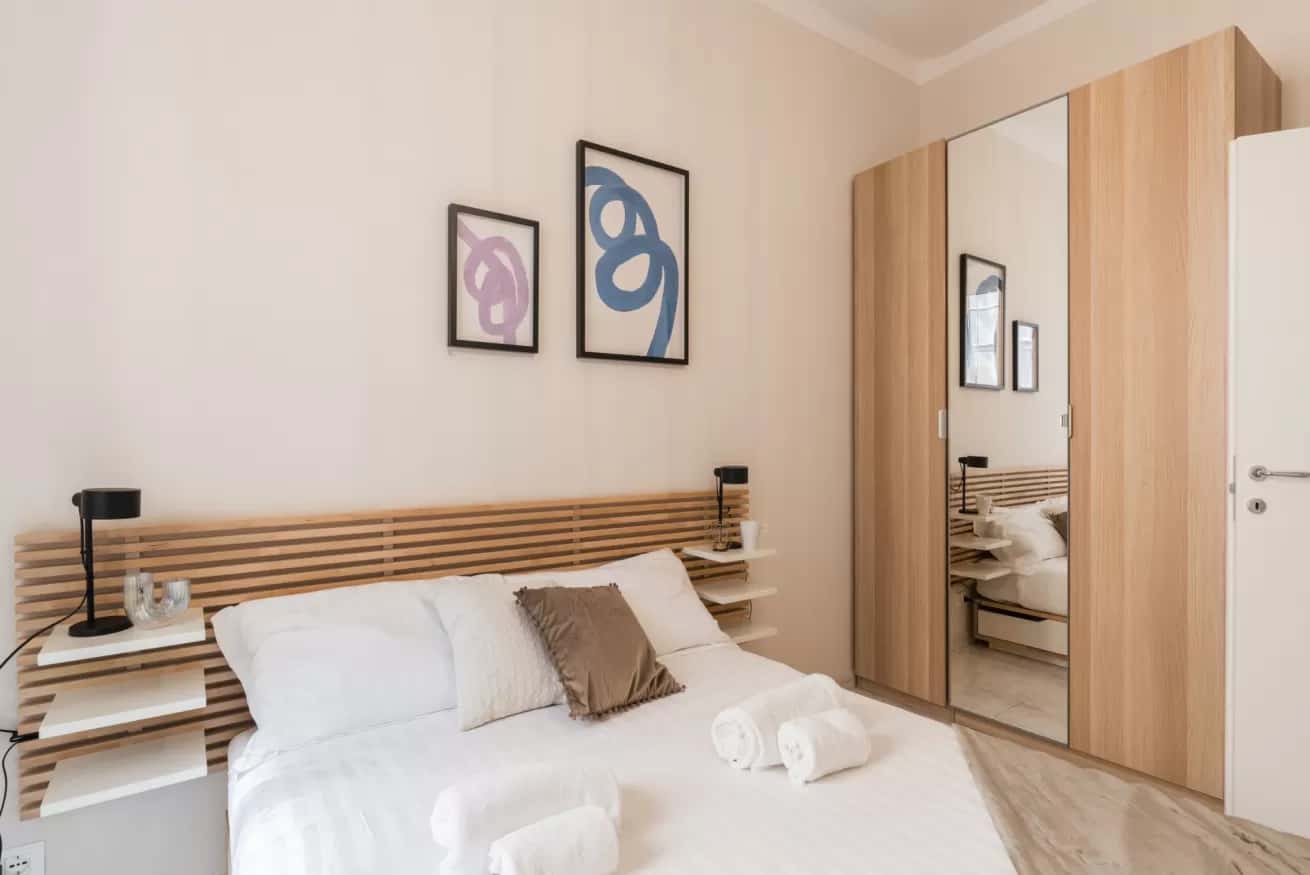 Luminoso bilocale vicino al Colosseo