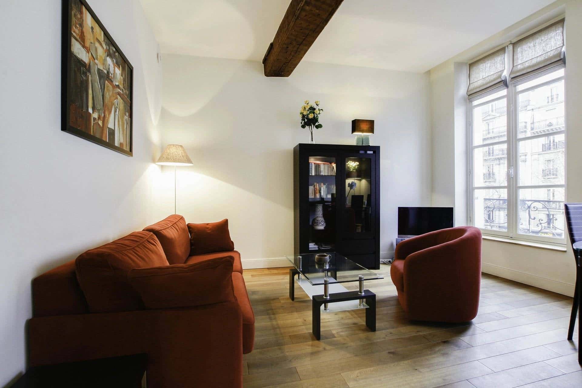 APPARTEMENT MEUBLÉ PARIS 2 PIÈCES SAINT GERMAIN DES PRÉS