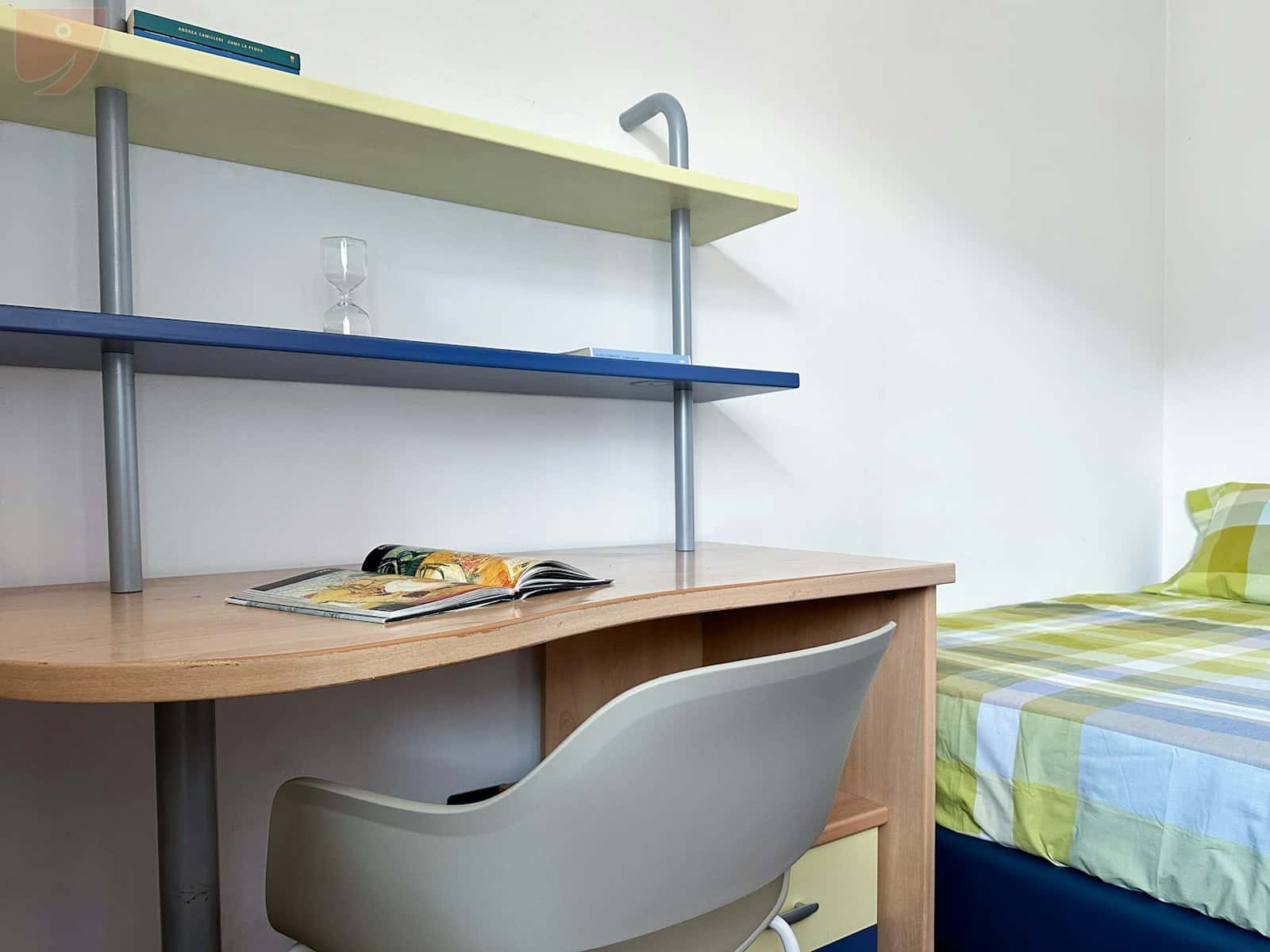Room in Via Tommaso Gar, Trento for 76 m² with 3 bedrooms