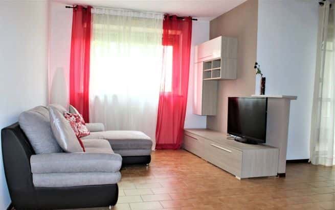 Stanza in Via Cascina dei Prati, Milano di 80 m² con 2 camere