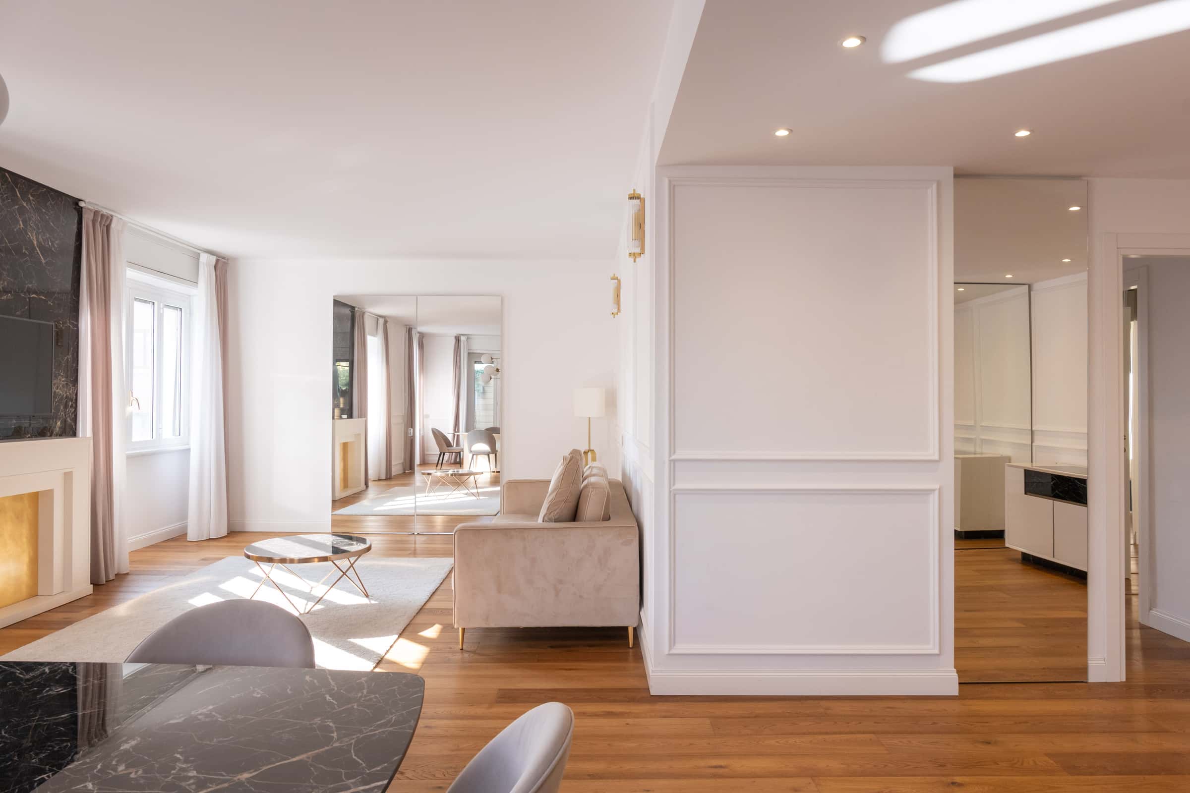 Prestigioso Attico con Terrazzo – Lusso, Comfort e Spazio nel Cuore di Milano