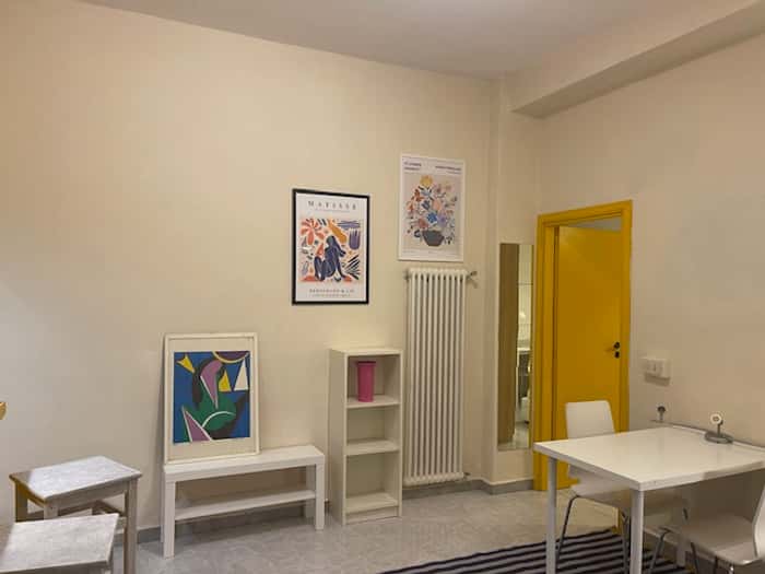 Listing photo thumbnail