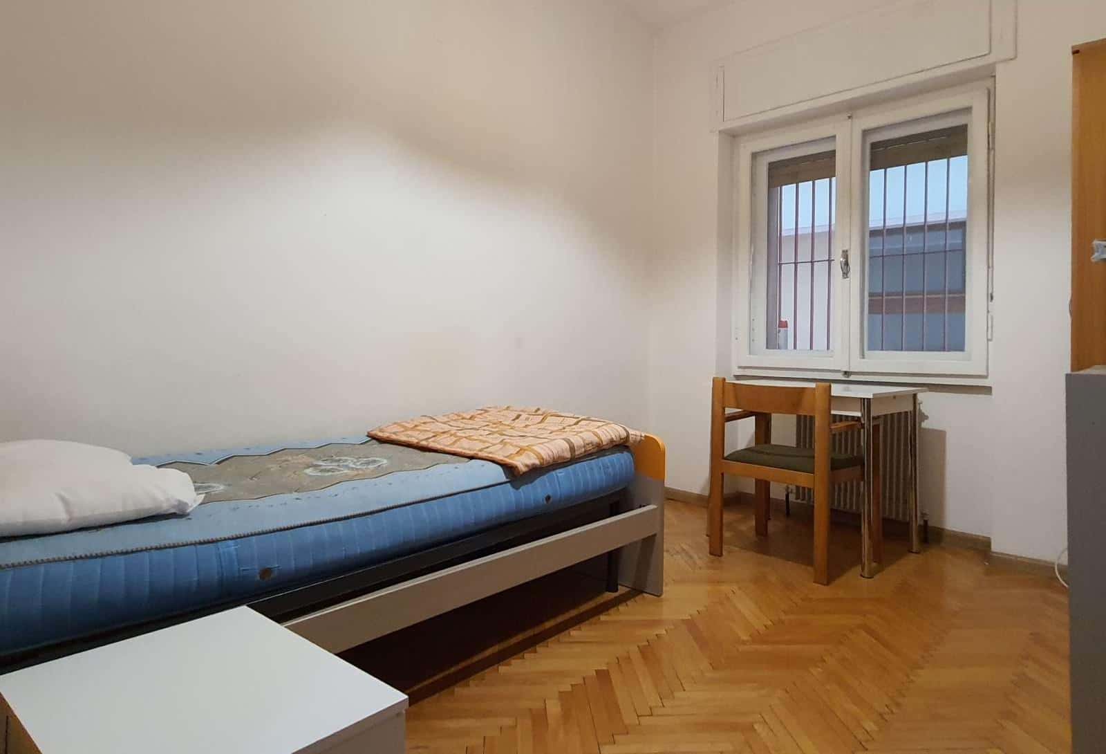 Single room Trento, 3 beds — photo 4