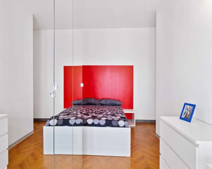 Listing photo thumbnail