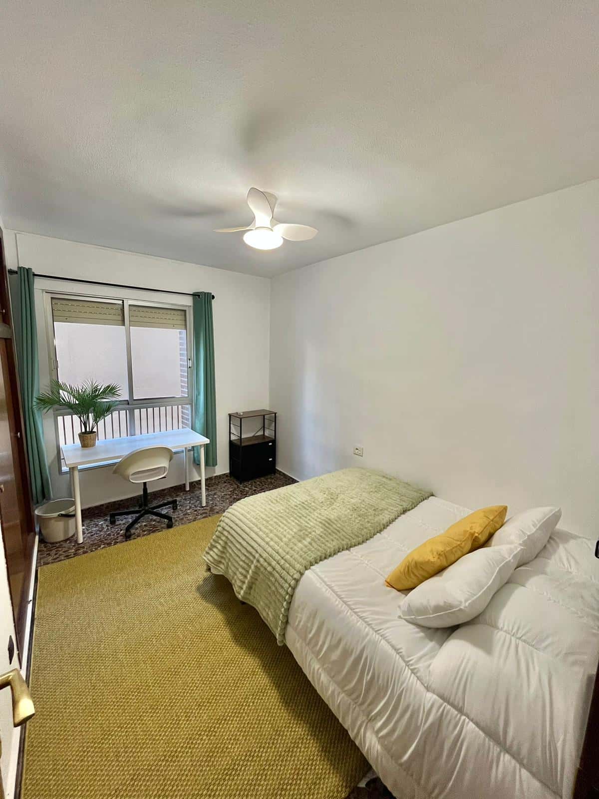 Habitacion privada en San Leandro 10