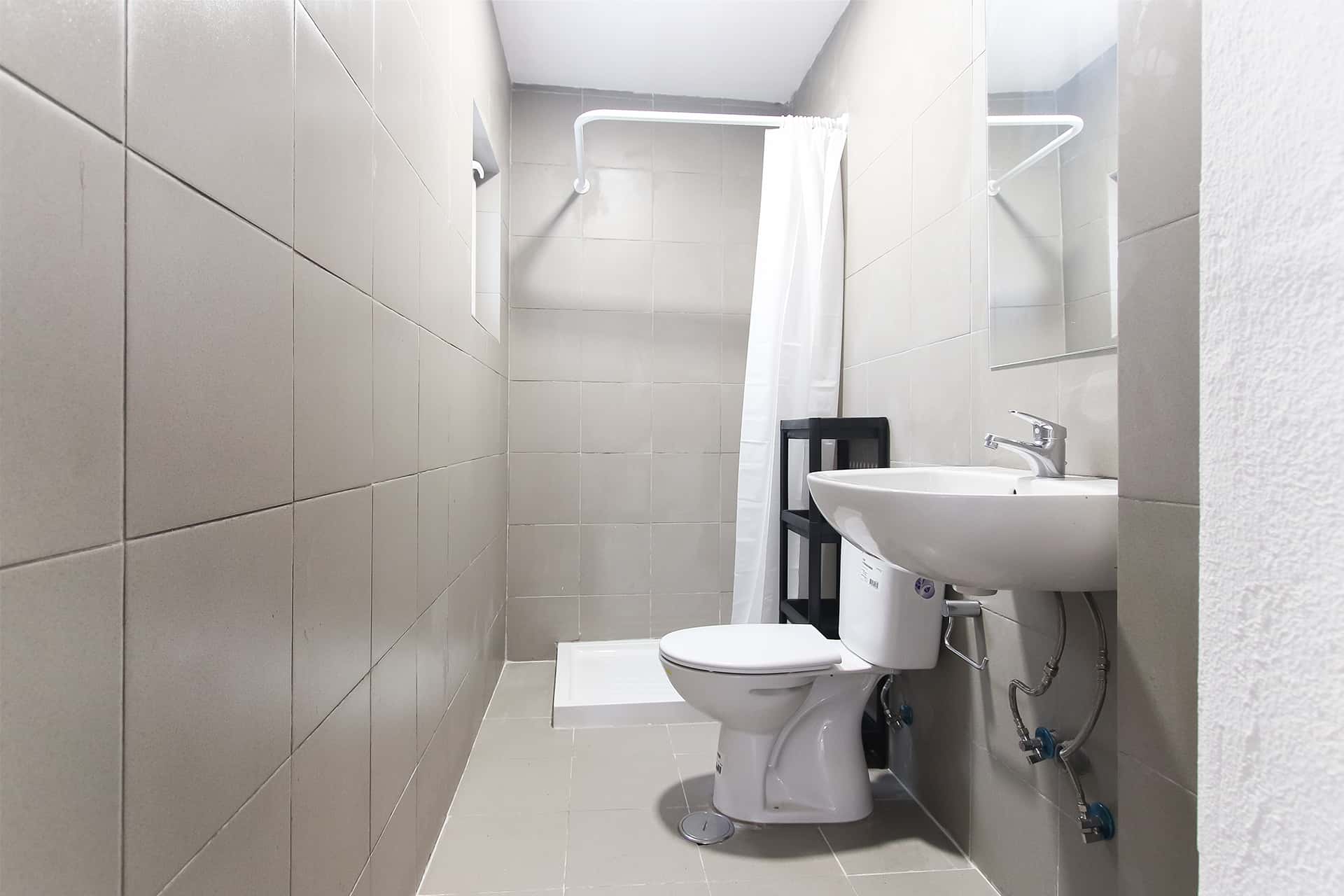 Room in 4-bedroom apartment in Alameda, Lisbon - Room 1