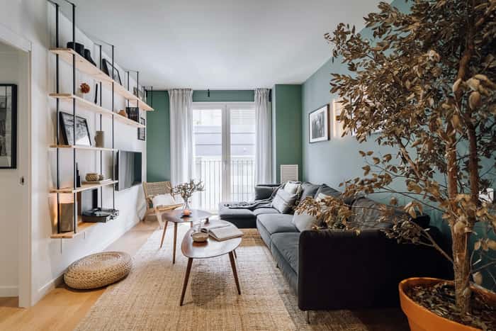 Listing photo thumbnail