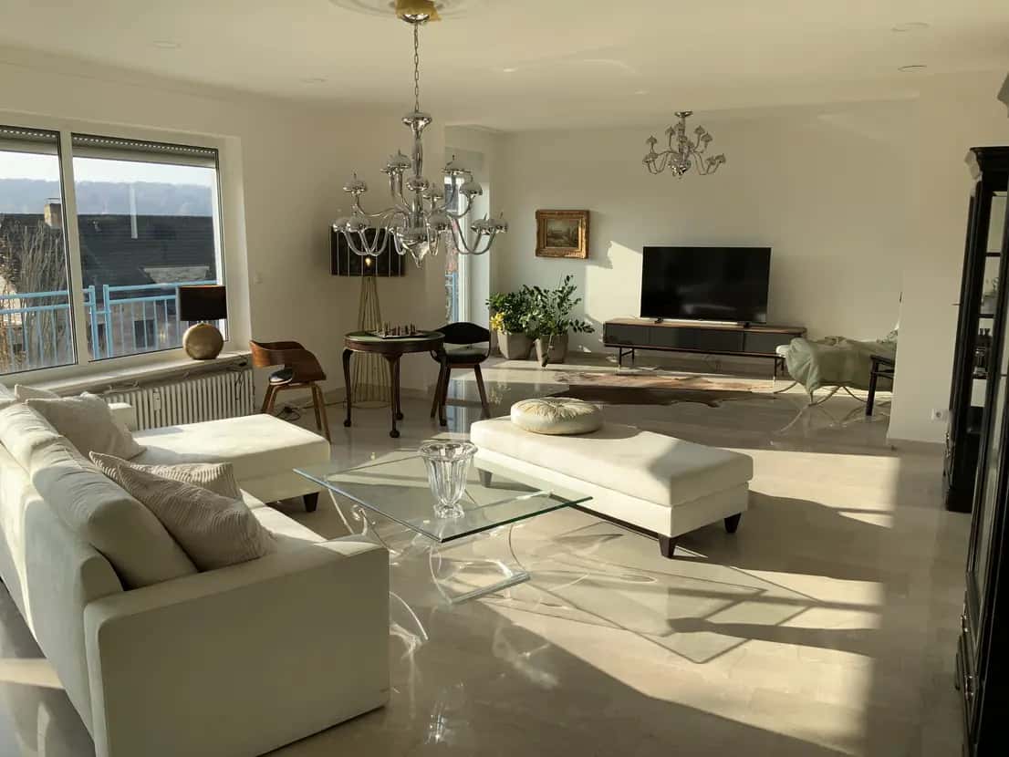 4-Zimmer- Penthouse-Maisonette mit 3 Terrassen, Bestlage Bad Vilbel, komplett möbliert