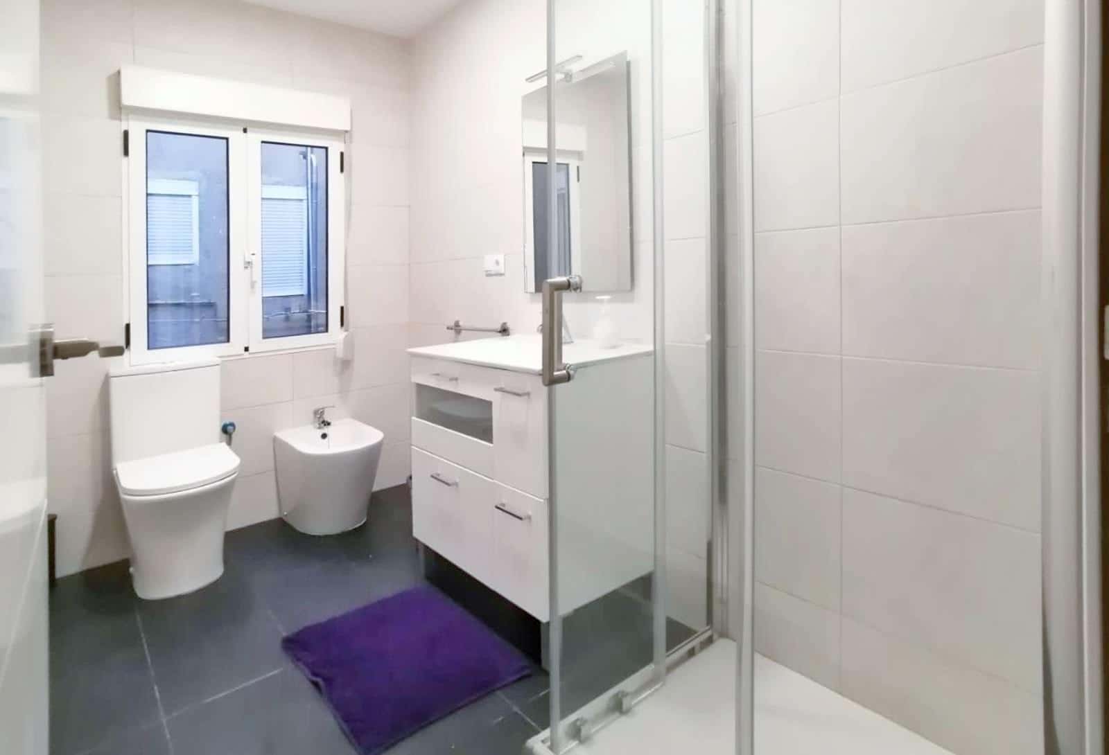 Single Bed in Rooms for rent in 5-bedroom apartment in Alipark