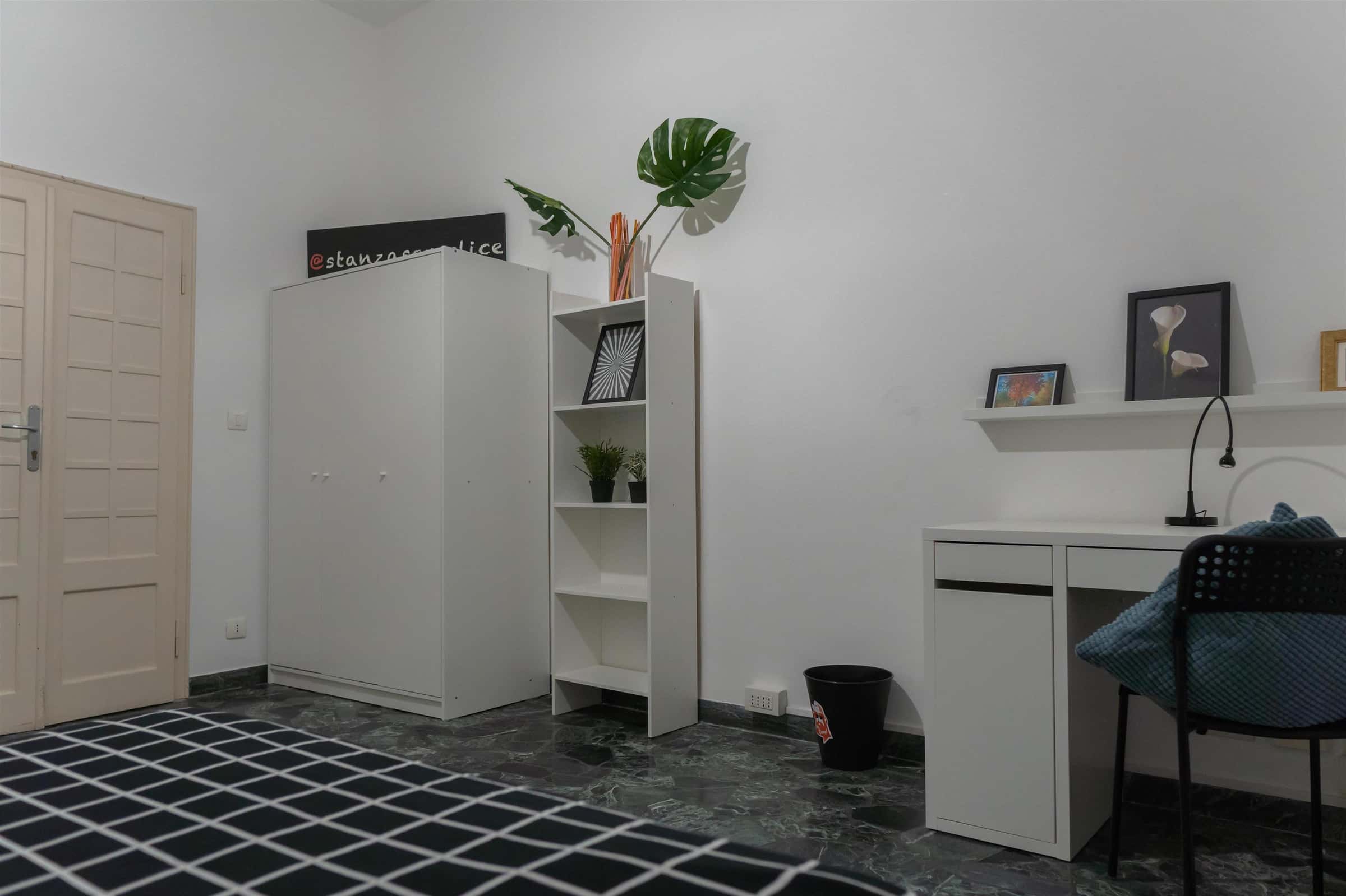 CORSO D'AUGUSTO, 108 - Stanza 59