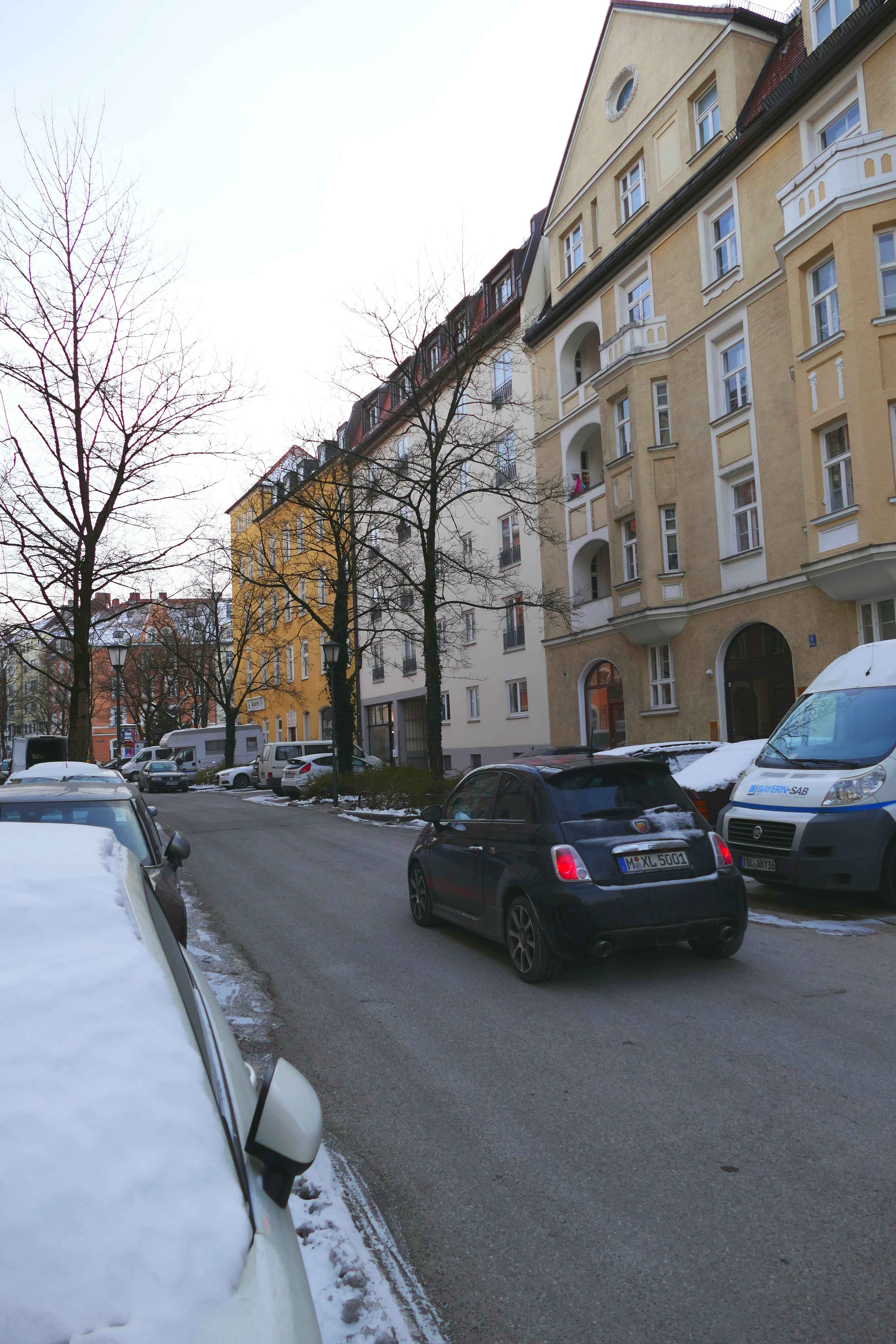 Zimmer in der Edelweißstraße 4