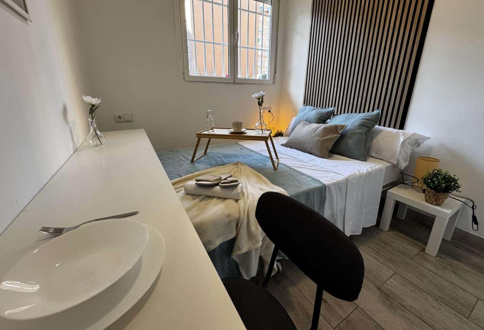 Double bed in Rooms for rent in amazing apartment located in Madrid