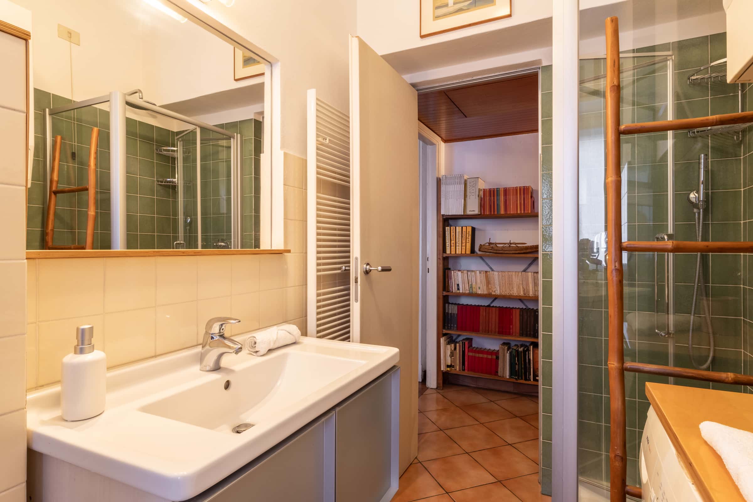 Apartment Milan, 2 beds — photo 25