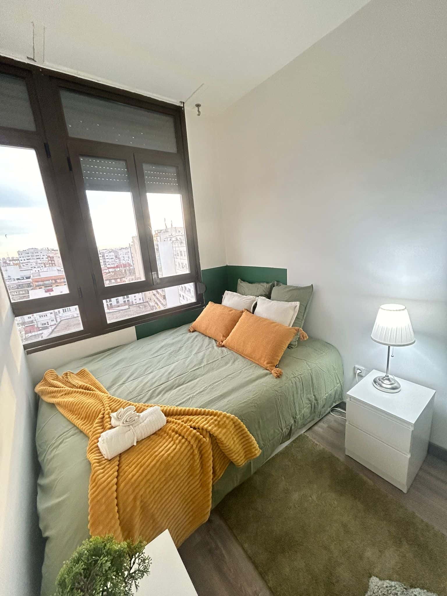 Habitacion privada en Carrer de Xàtiva , Valencia