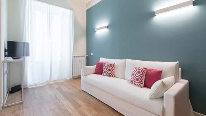 Listing photo thumbnail