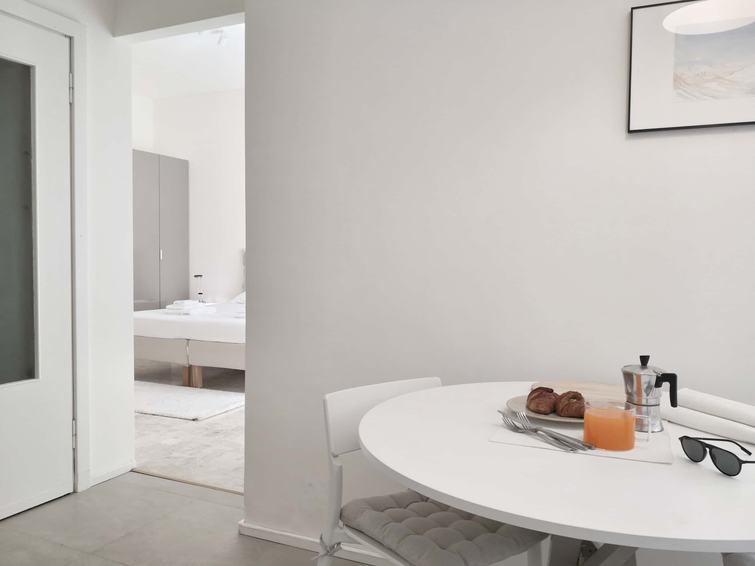 Apartment Milan, 1 bed — photo 19