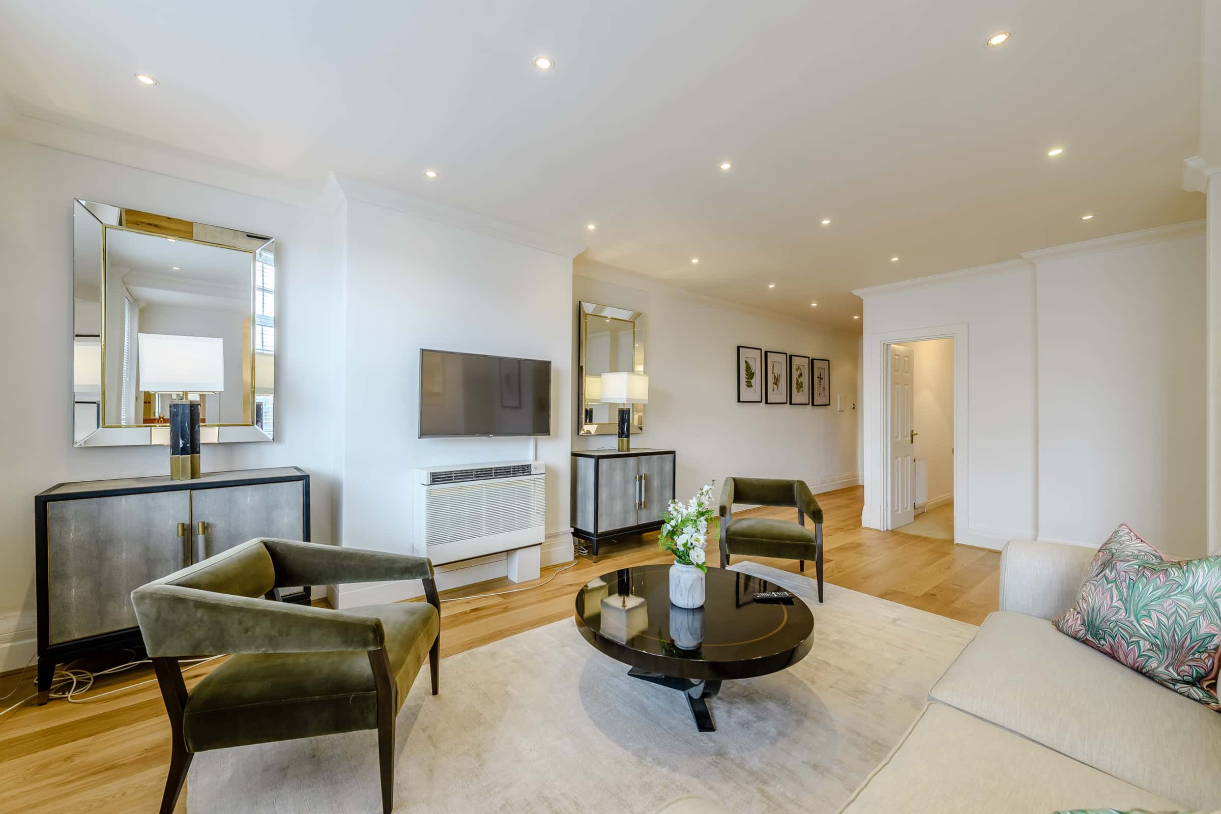 3 Bedroom flat walking distance to Regent's Park