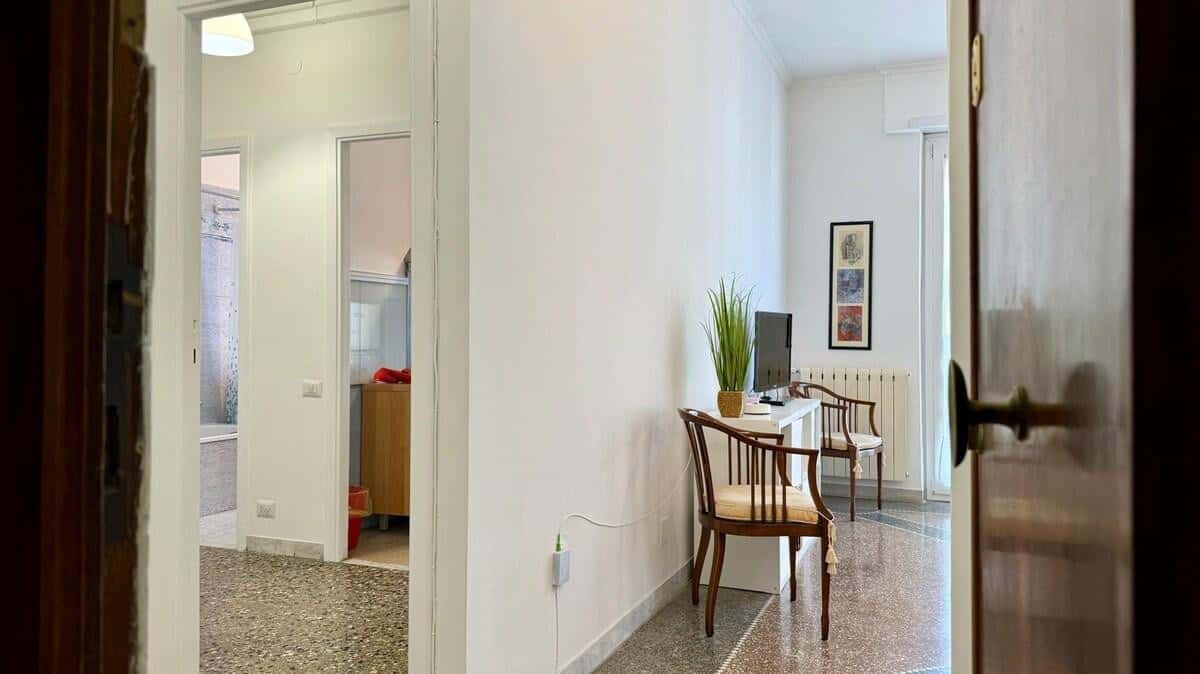 Apartment Rome, 1 bed — photo 12