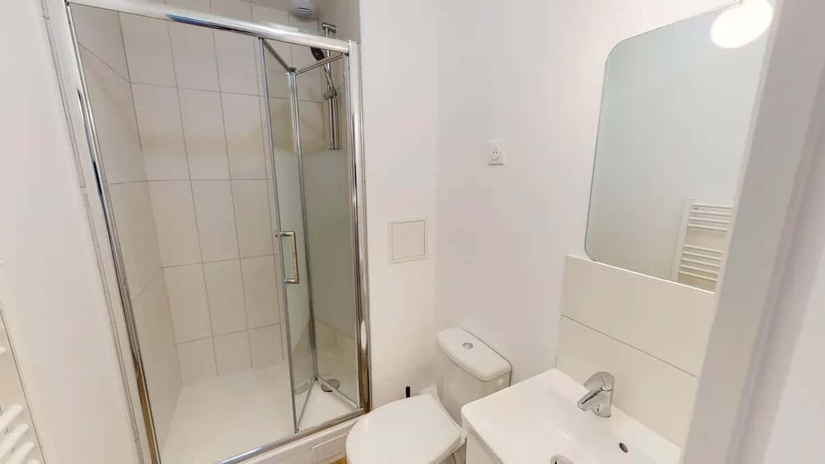 Habitación en Avenue Sainte-Anne, Asnières-sur-Seine para 222 m² con 11 dormitorios