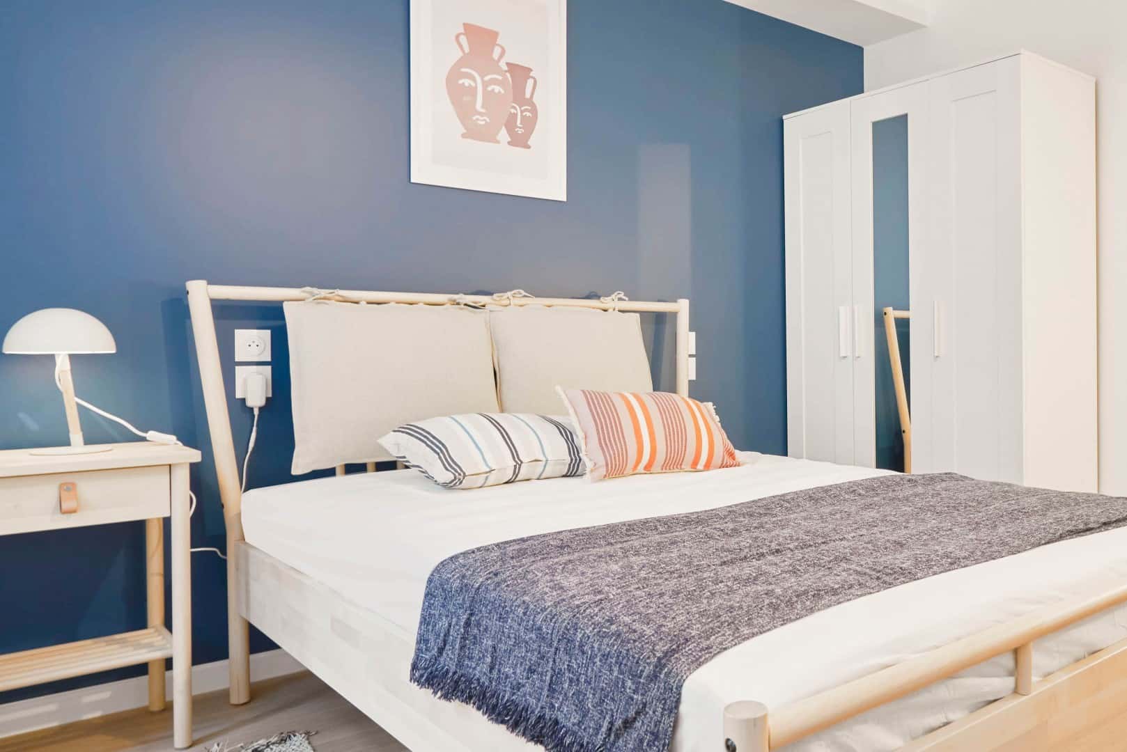 Chambre 2 - MOLINEL C