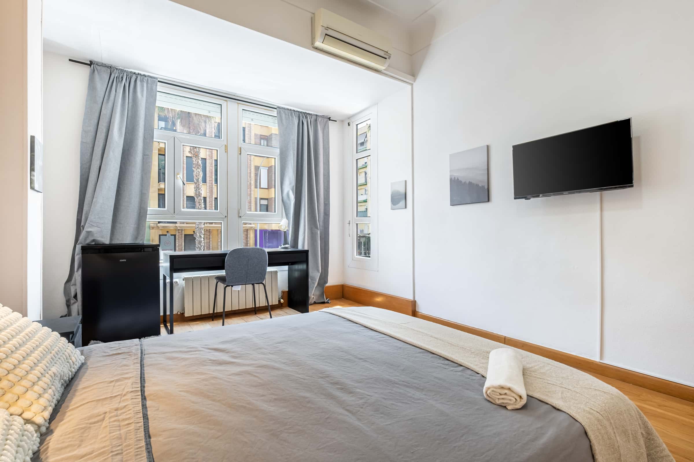 Zimmer in Avenida de Aguilera, Alicante (Alacant) für 120 m² mit 6 Schlafzimmer