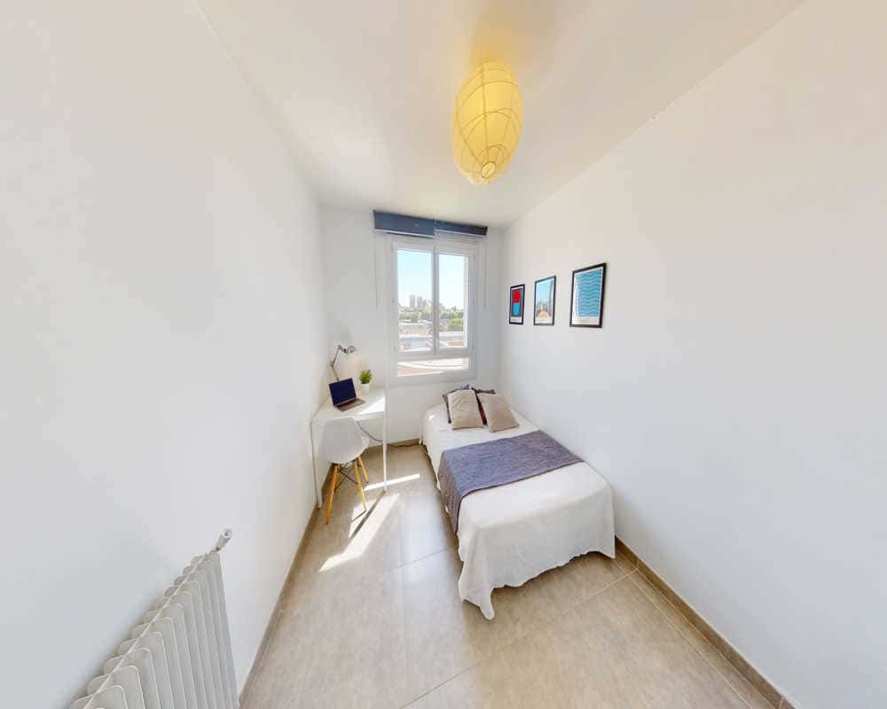 Chambre dans le Bis Rue Lakanal