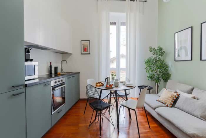 Listing photo thumbnail