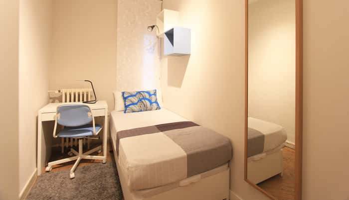 Listing photo thumbnail