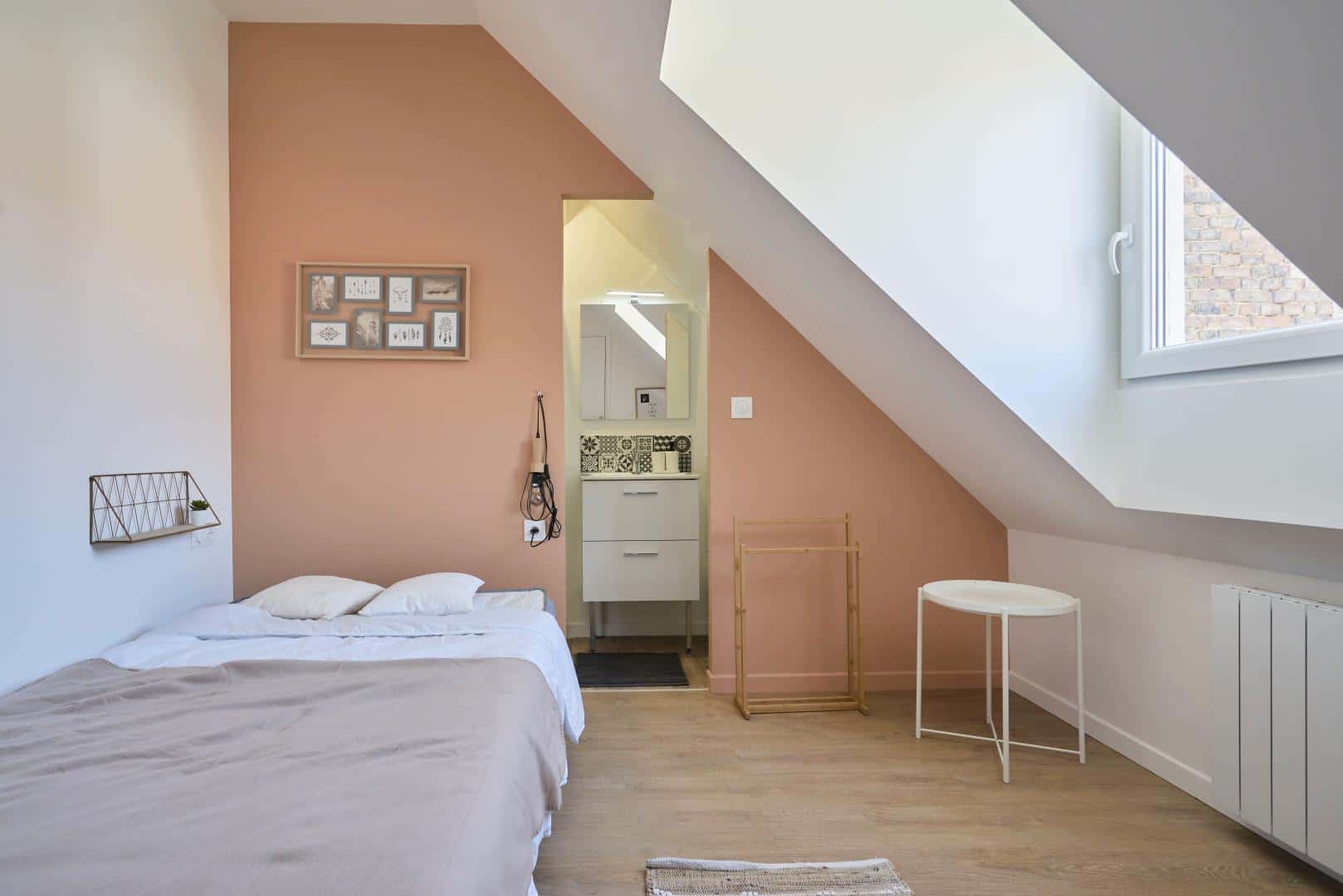 Chambre 5 - ROUTE DE PARIS
