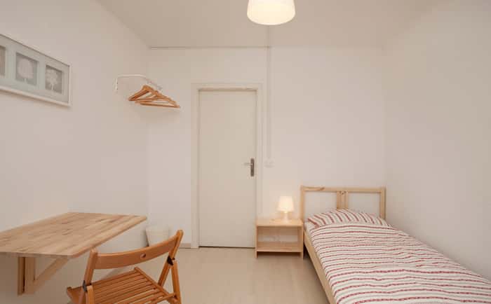Listing photo thumbnail