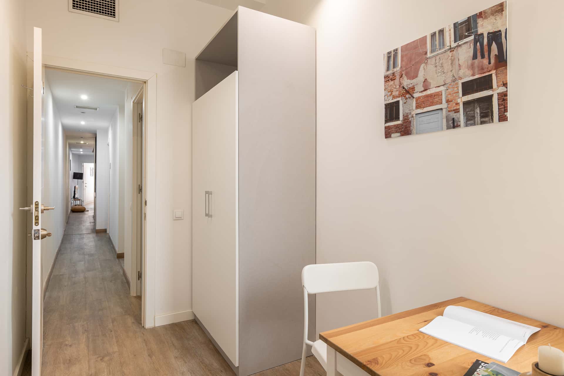 Habitacion privada en Carrer de l'Hospital , Barcelona