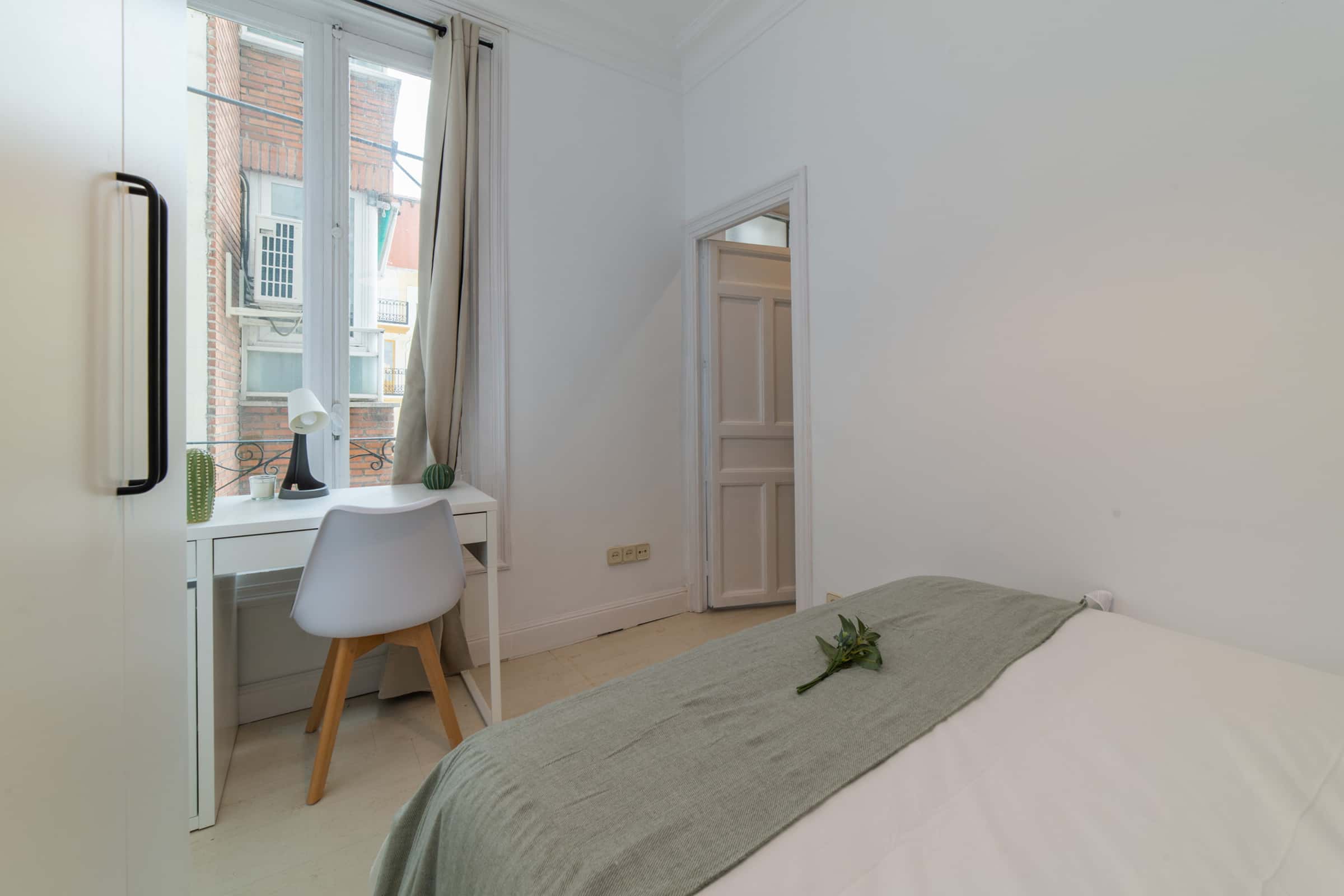 Habitacion privada en calle Santa Teresa, Madrid