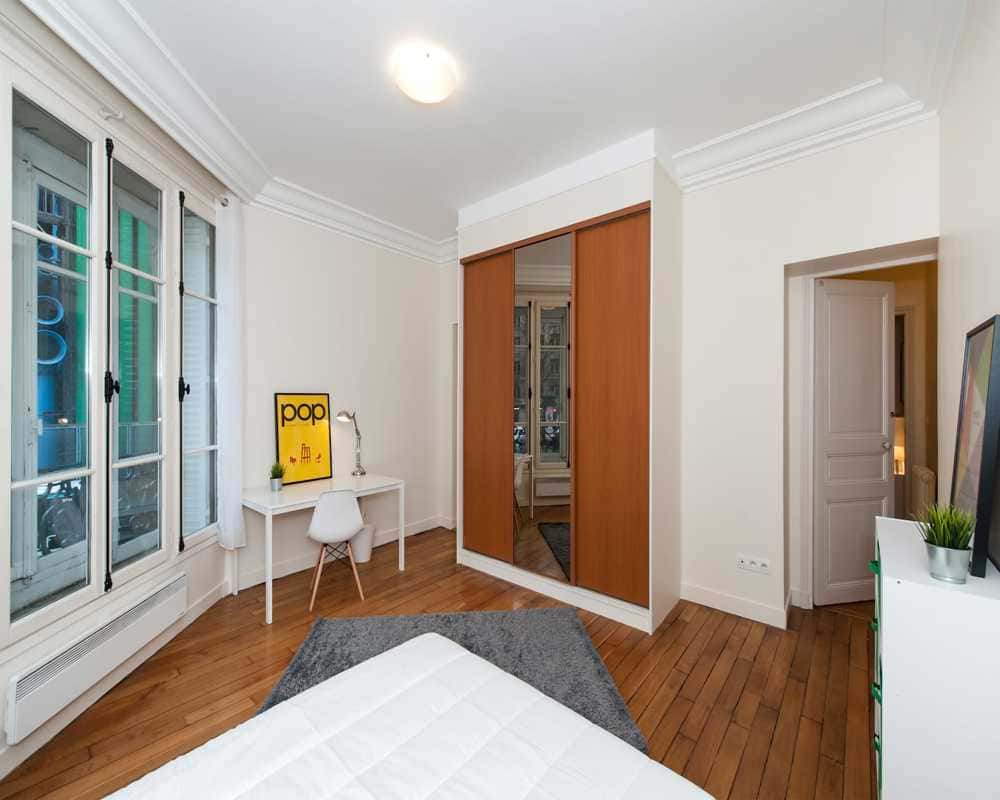 Chambre dans le rue du Renard