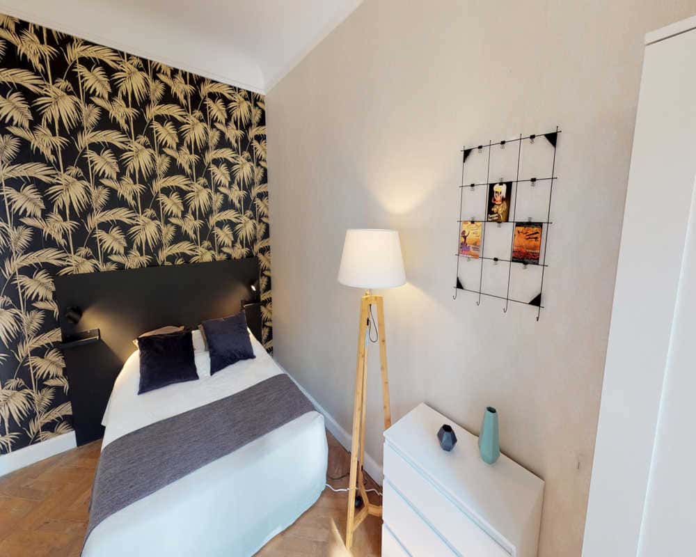 Chambre dans le place du Maréchal Leclerc
